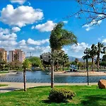 Reina Apartamentos Apartman Málaga